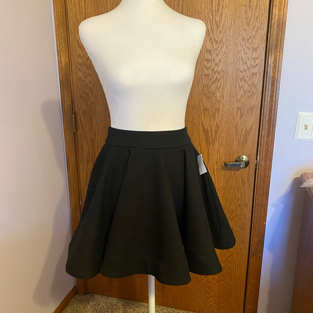 NWT Luxxel Flared Skater Skirt - Picture 6 of 16